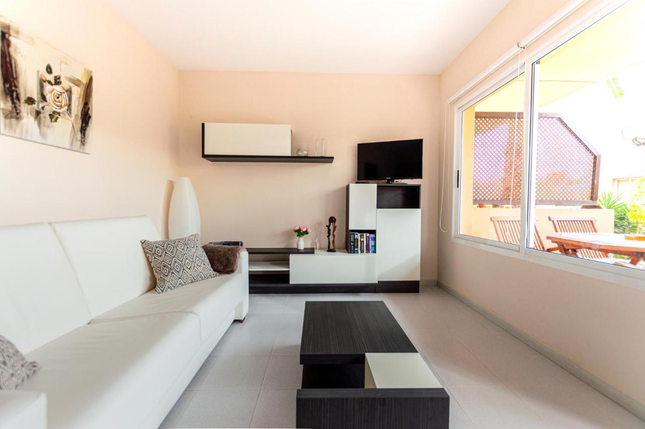 Sol Apartment คอร์ราเลโฮ ภายนอก รูปภาพ