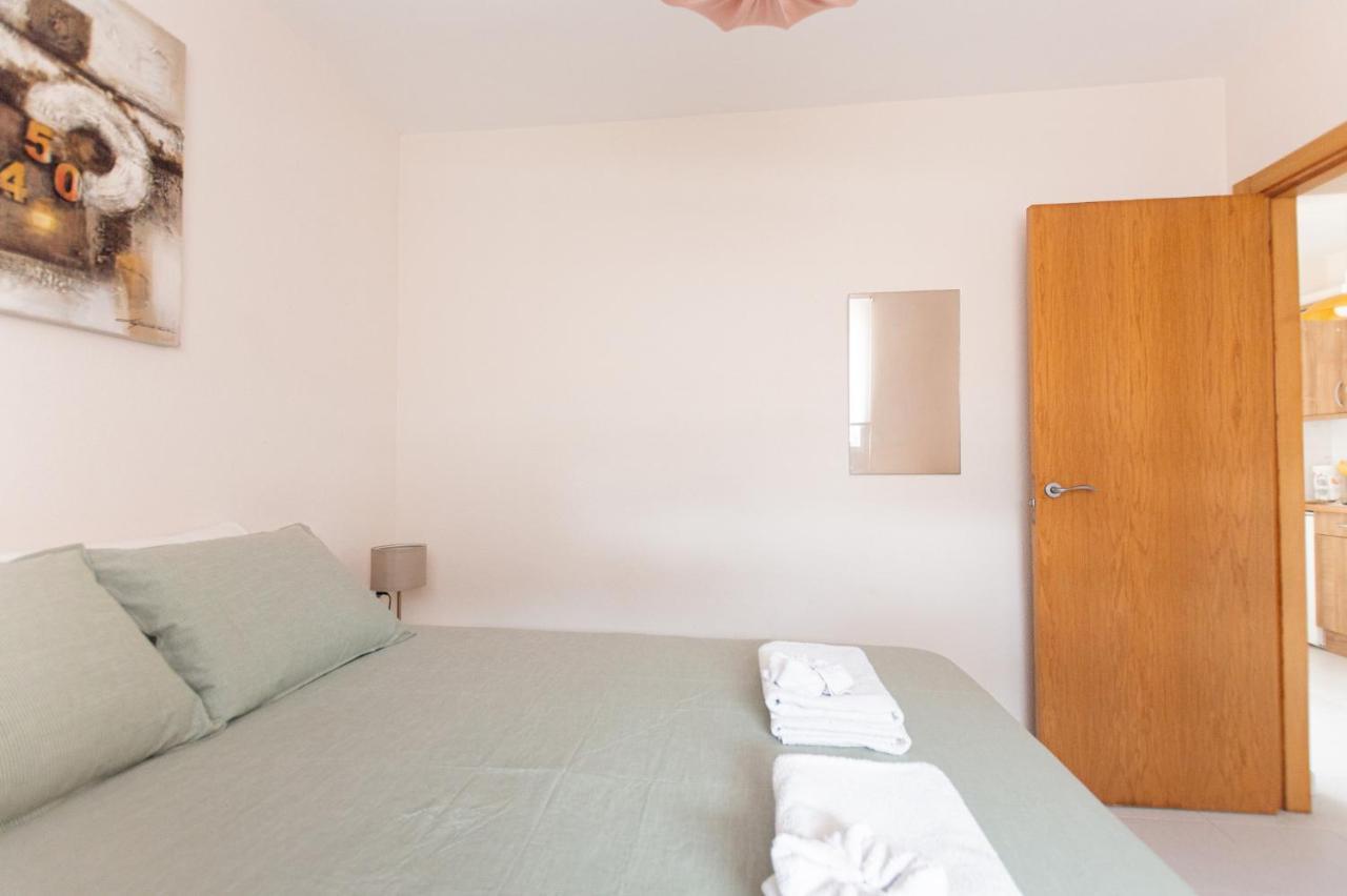 Sol Apartment คอร์ราเลโฮ ภายนอก รูปภาพ